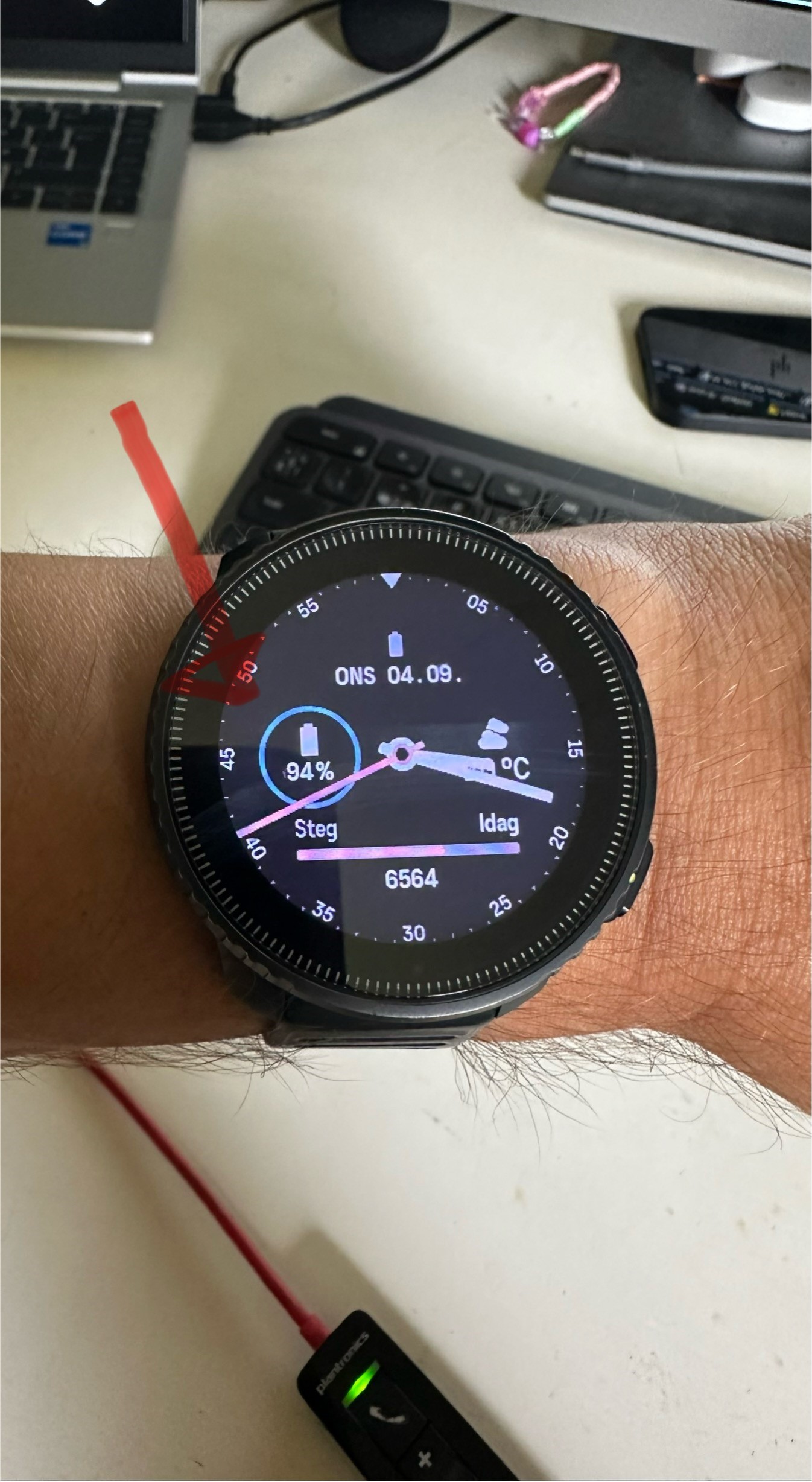 suunto_vertical_watchface.jpg